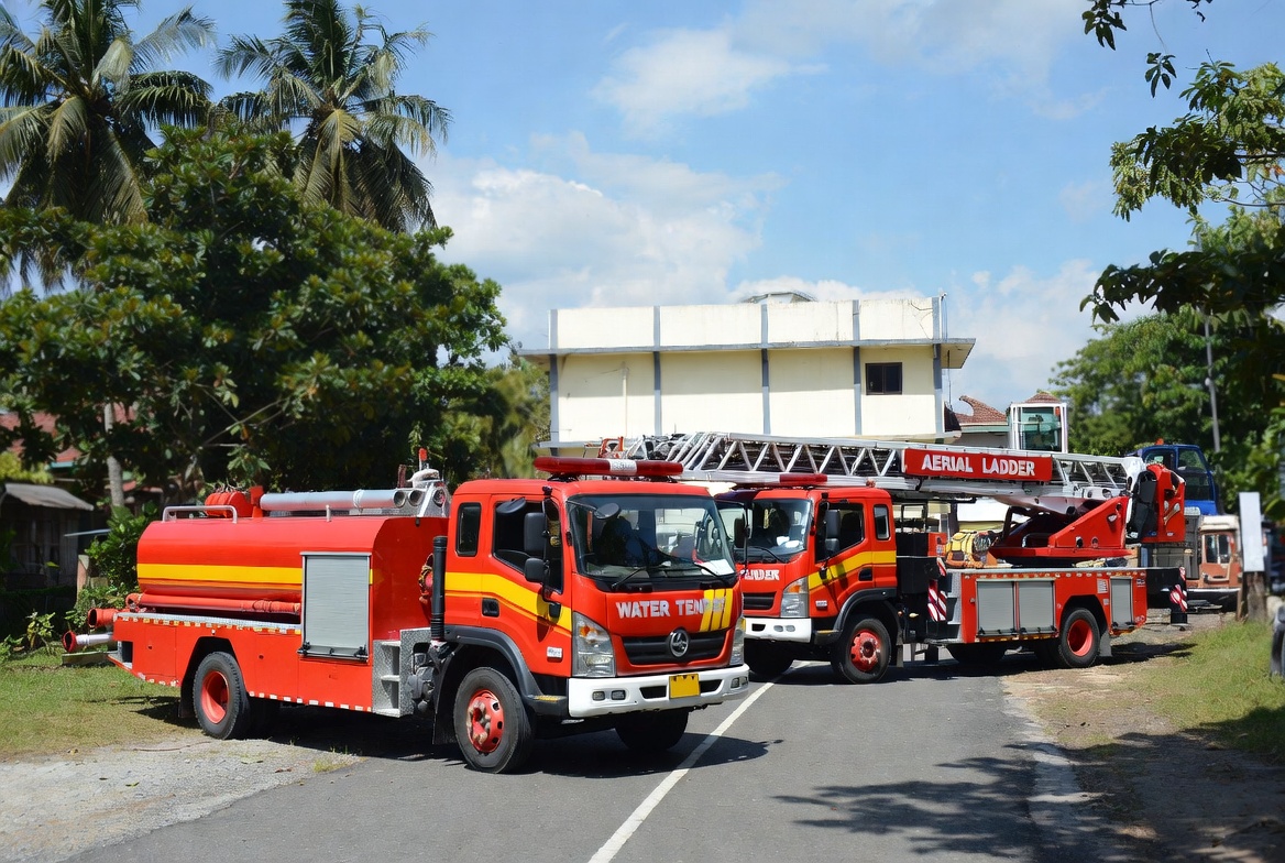 Mobil Pemadam Kebakaran